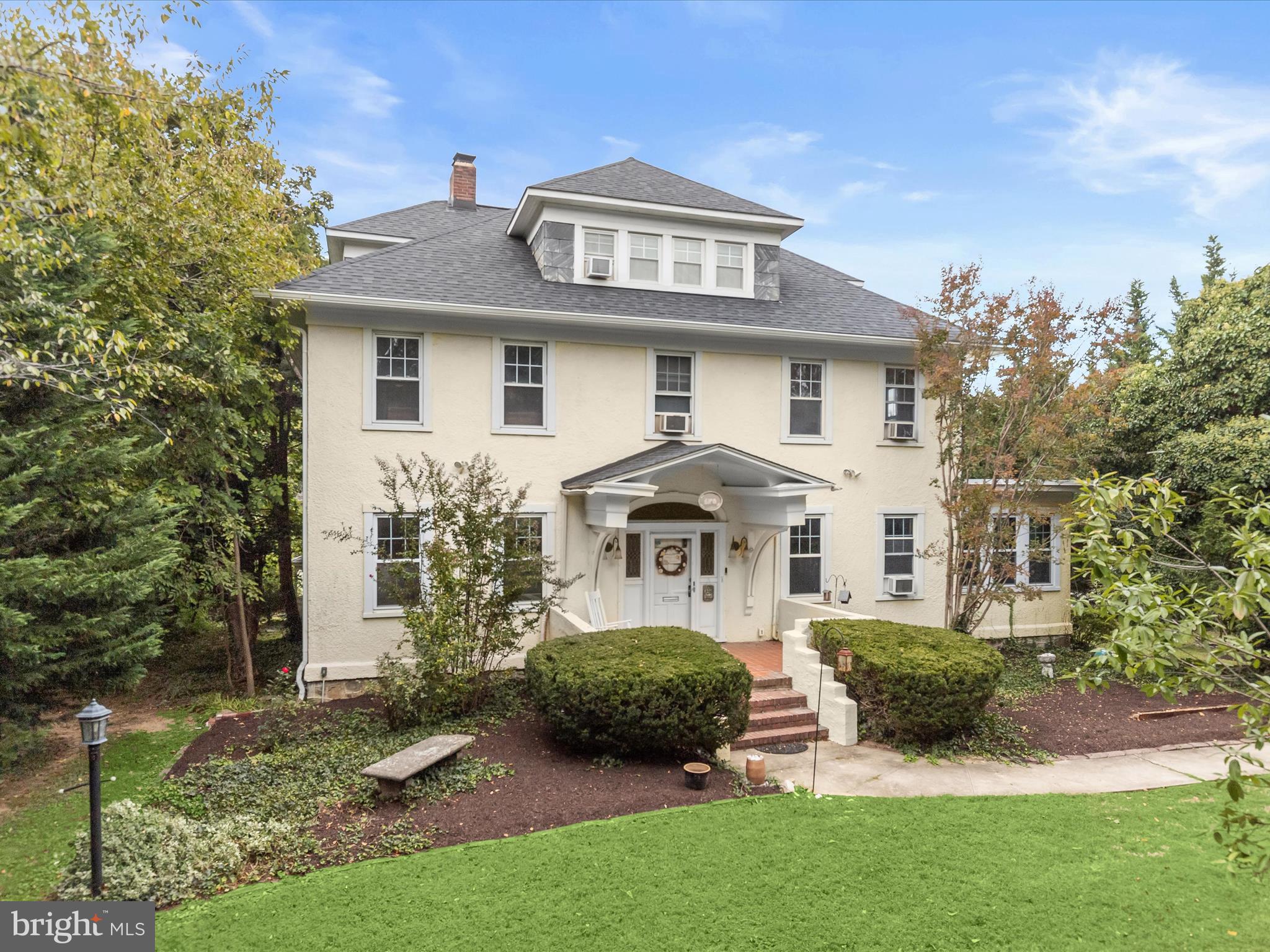 OVERBROOK - Residential