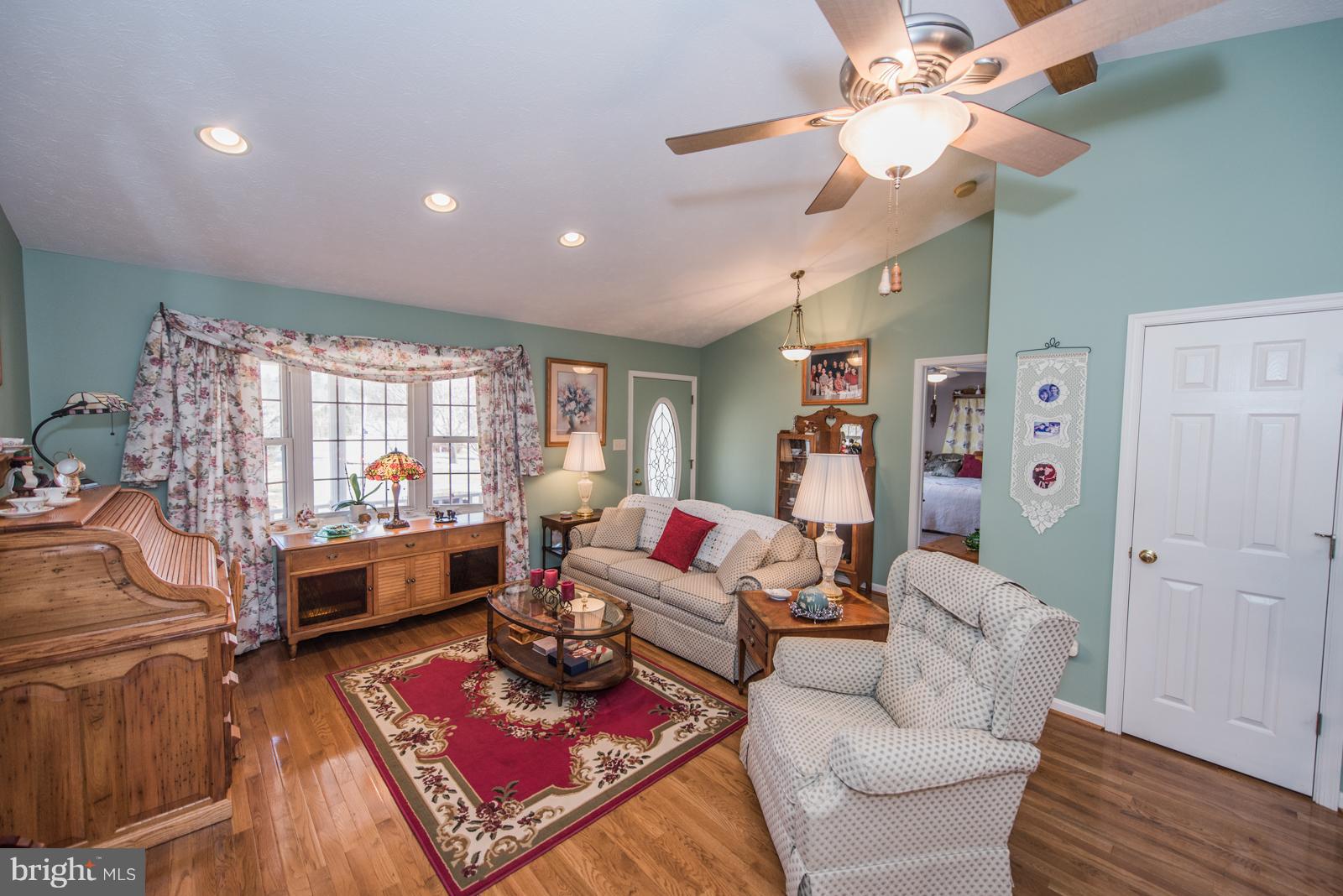 CACAPON SOUTH - Residential