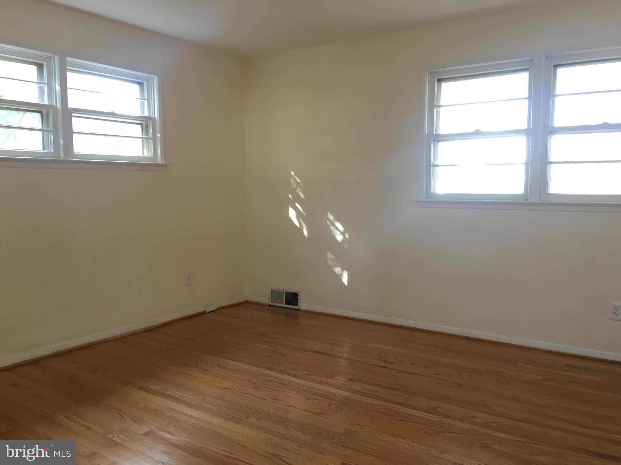 EDSALL PARK - Residential Lease