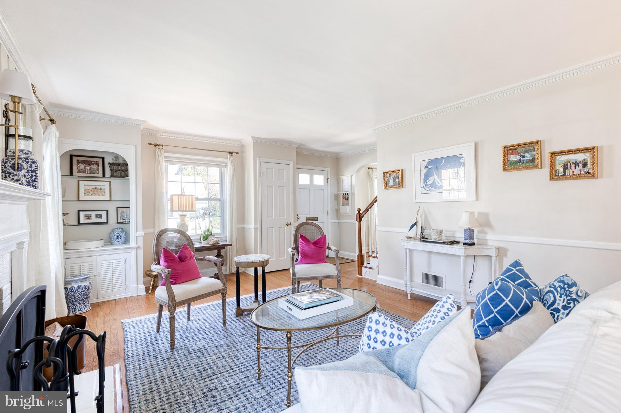 LAKE FALLS - Residential