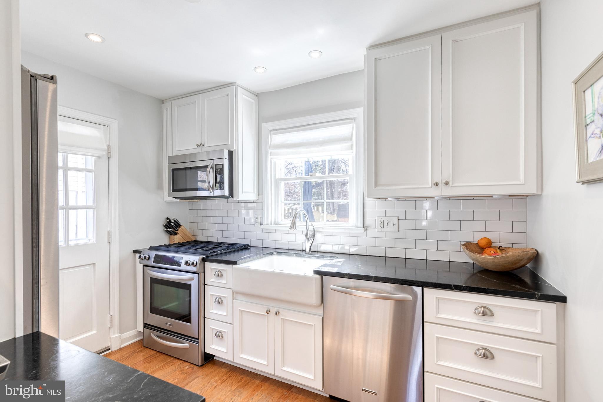 LAKE FALLS - Residential