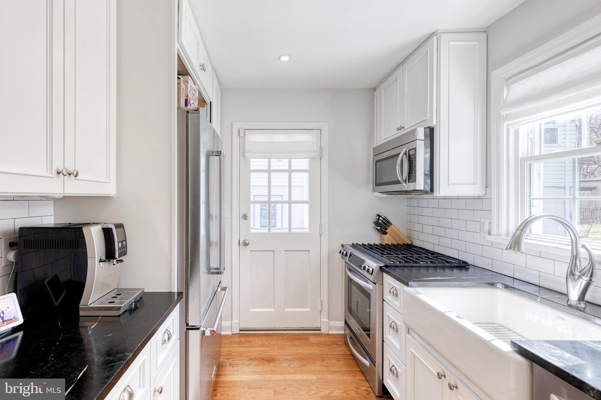 LAKE FALLS - Residential