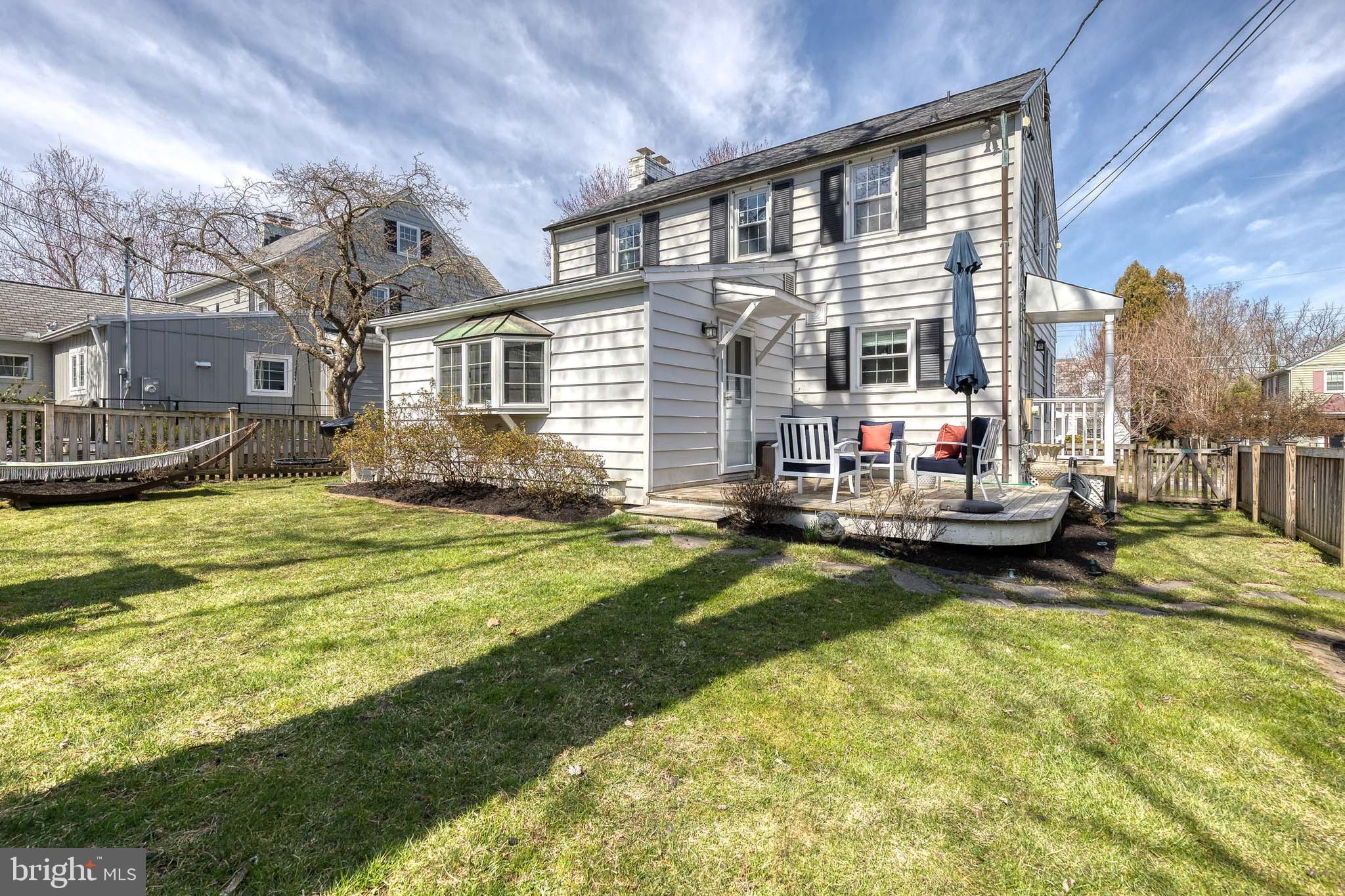 LAKE FALLS - Residential