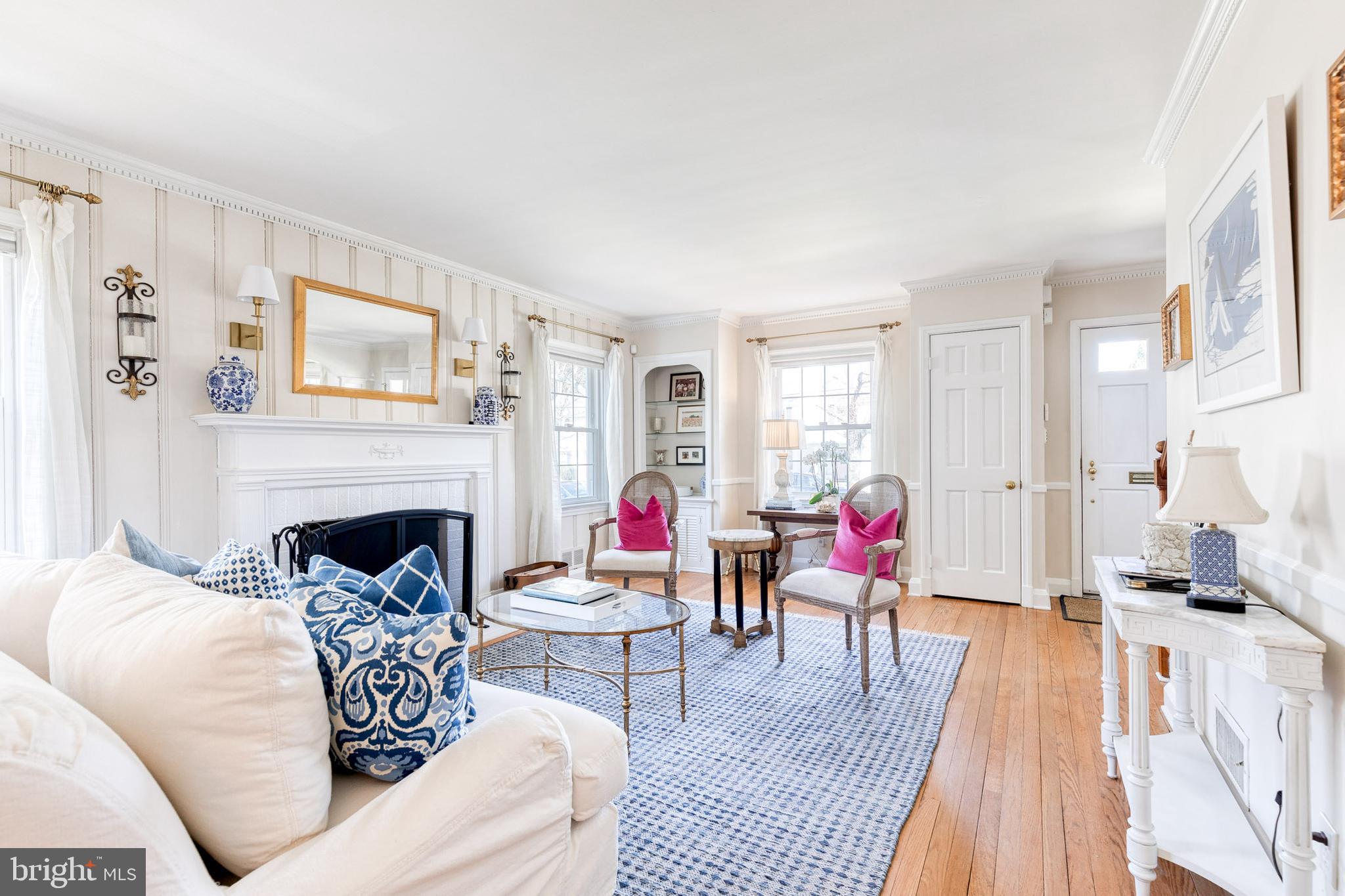 LAKE FALLS - Residential