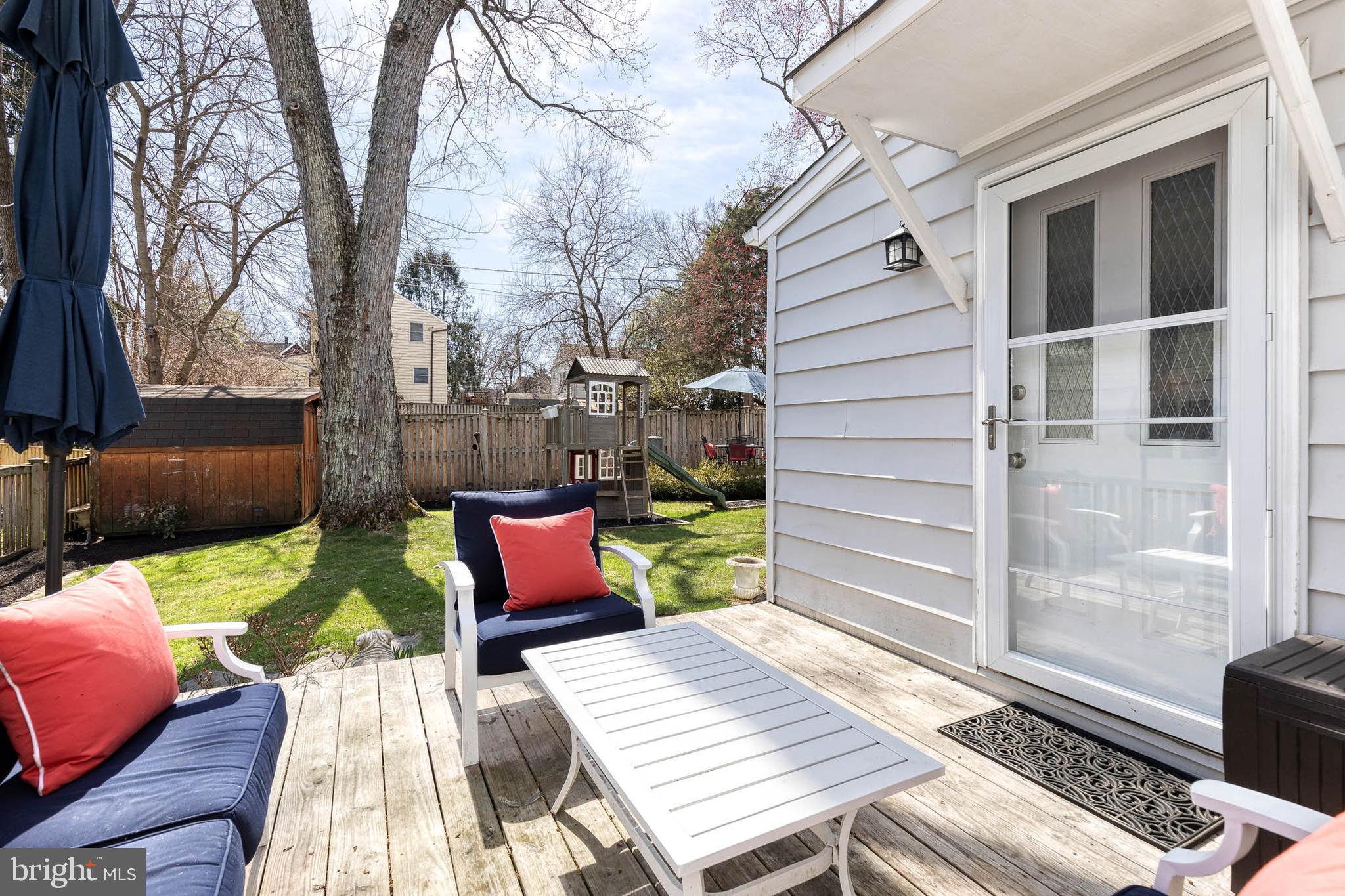 LAKE FALLS - Residential