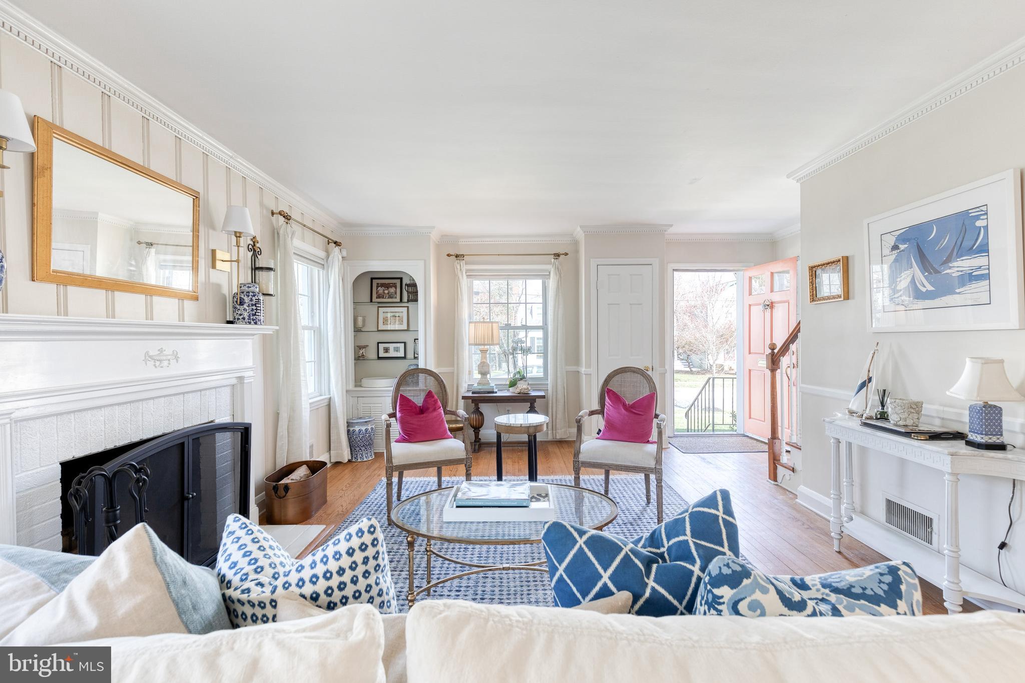 LAKE FALLS - Residential