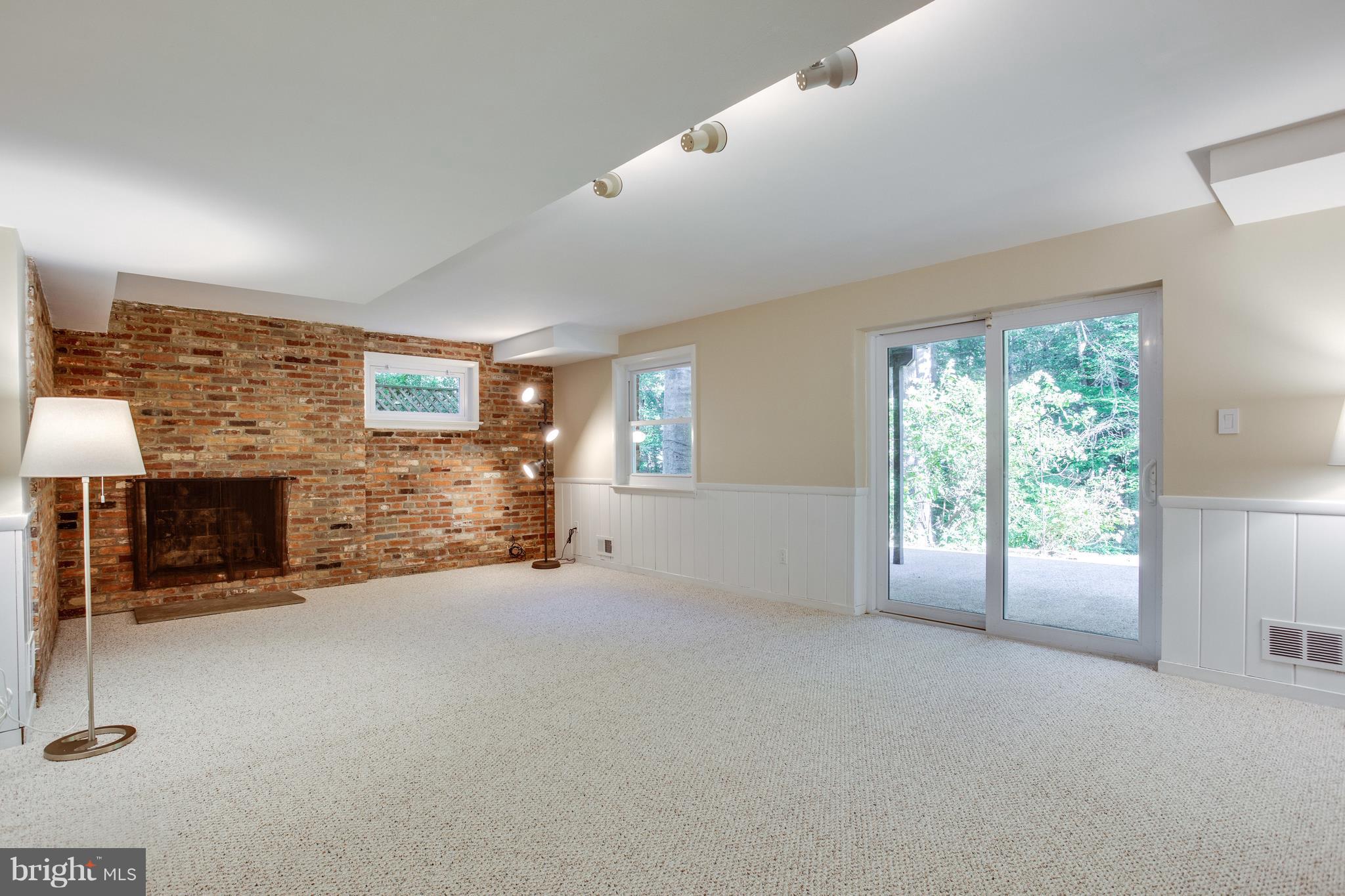 BRADLEY PARK - Residential