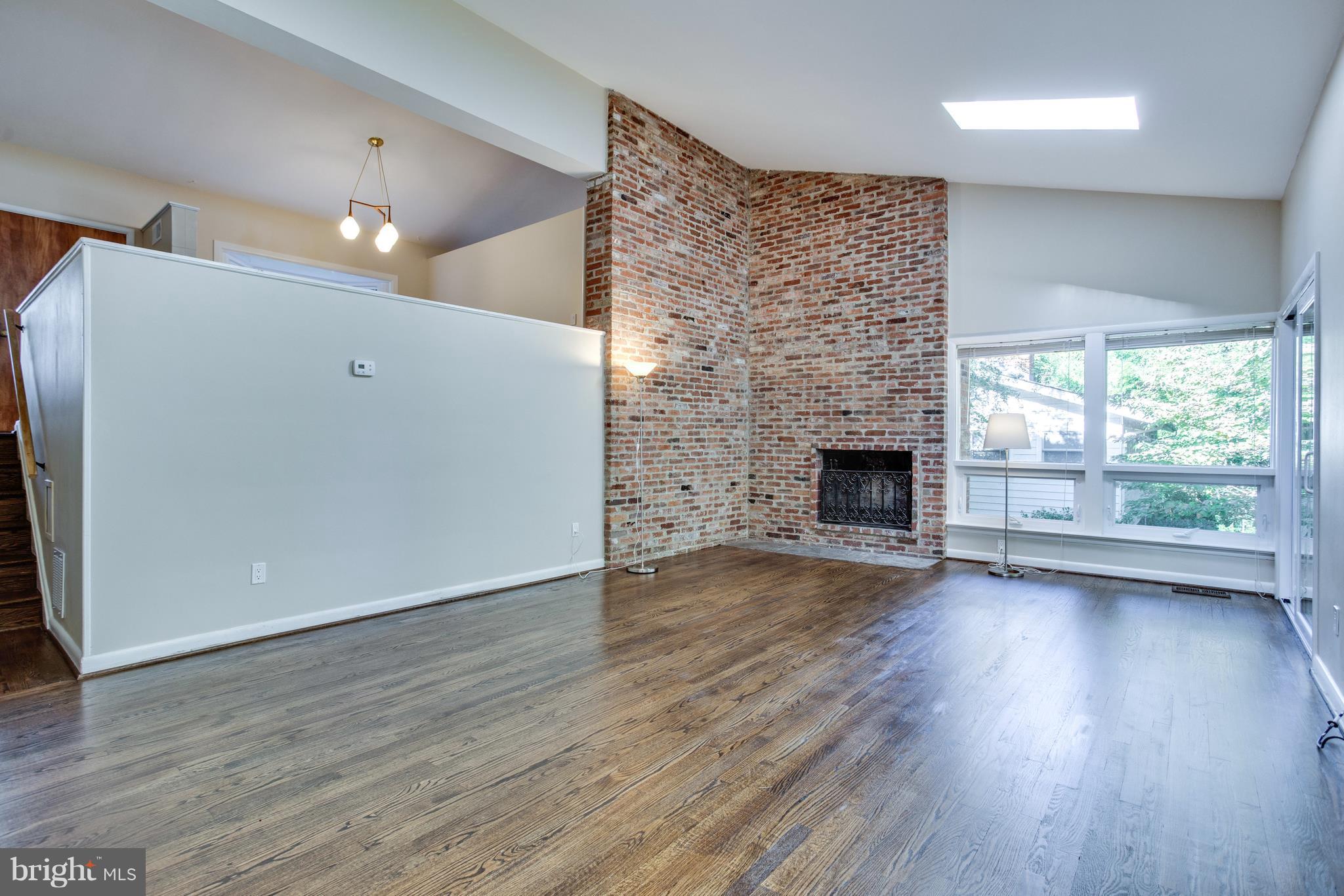 BRADLEY PARK - Residential