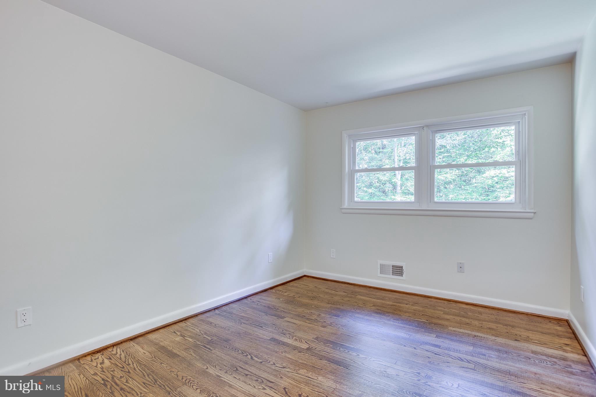 BRADLEY PARK - Residential