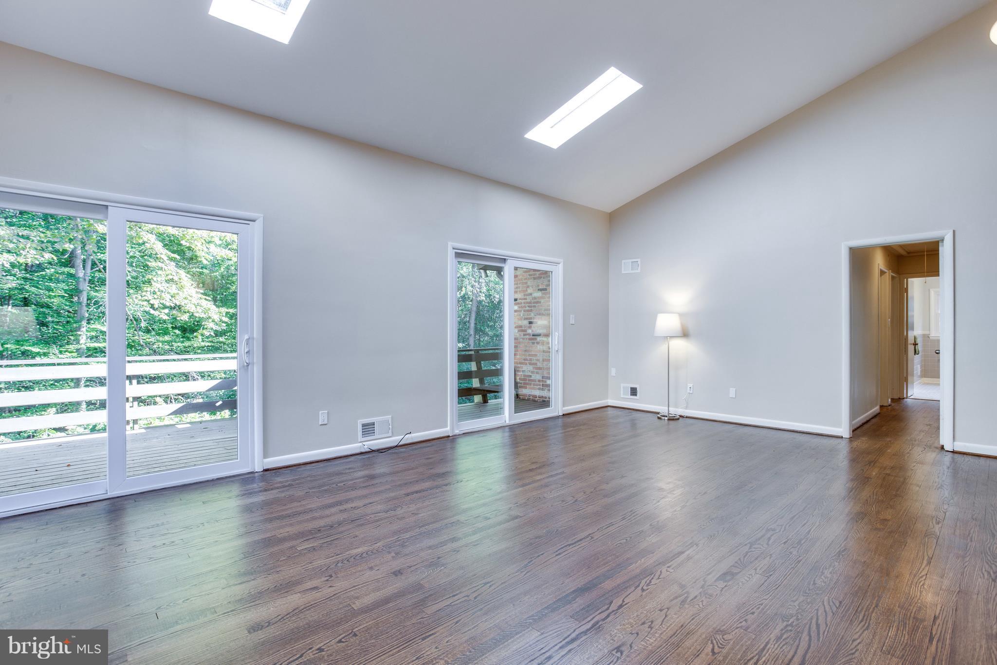 BRADLEY PARK - Residential