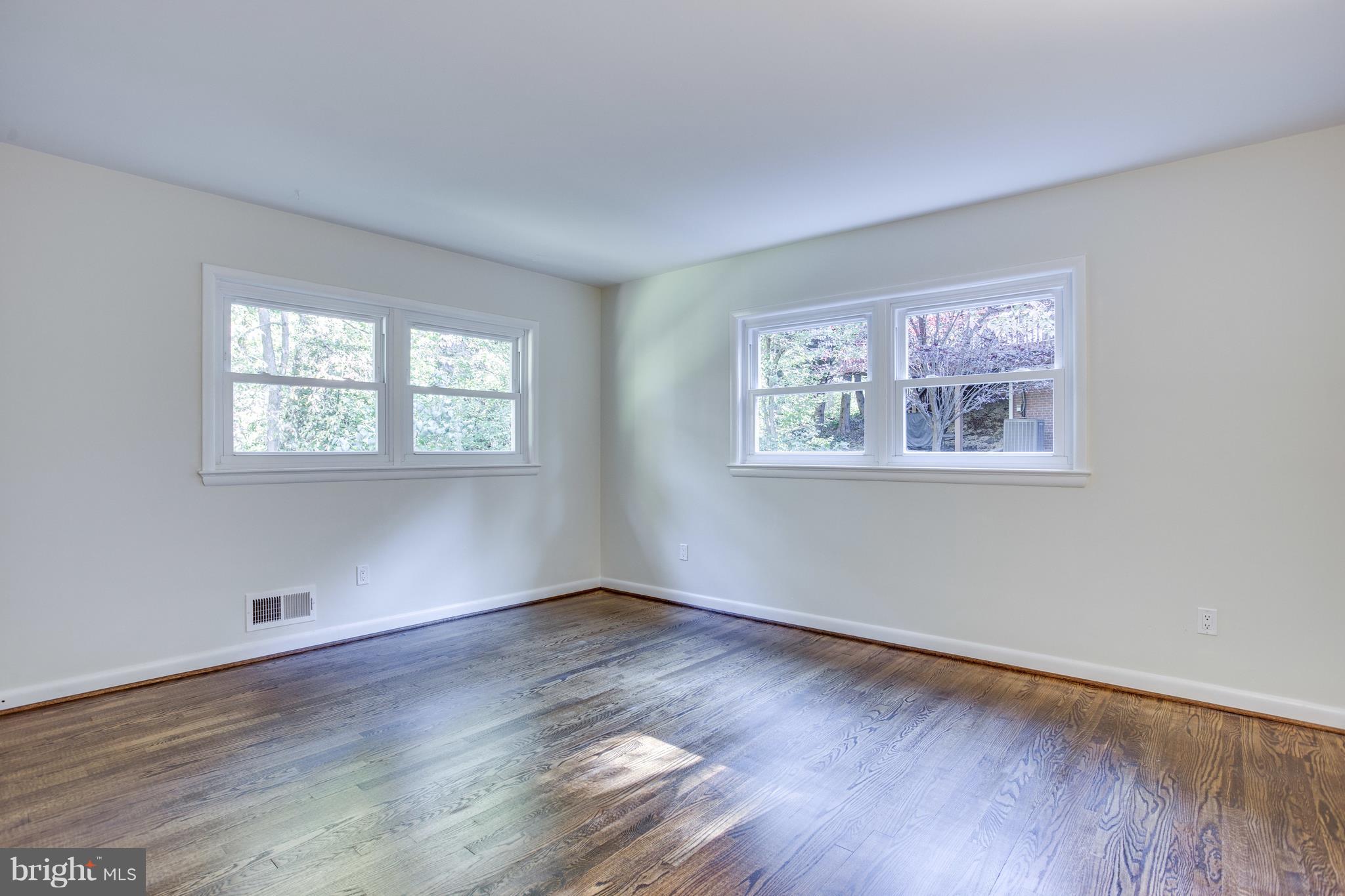 BRADLEY PARK - Residential