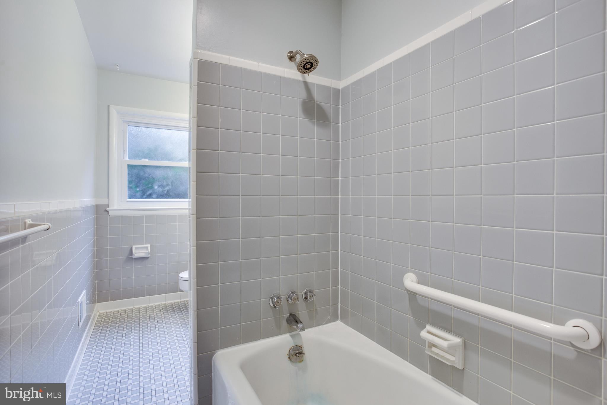 BRADLEY PARK - Residential