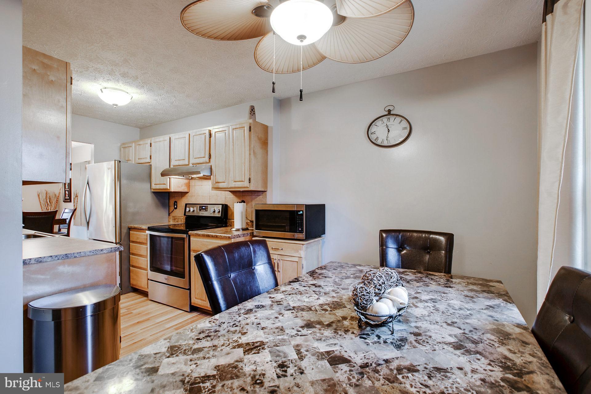 HILLCREST TOWNE - Residential