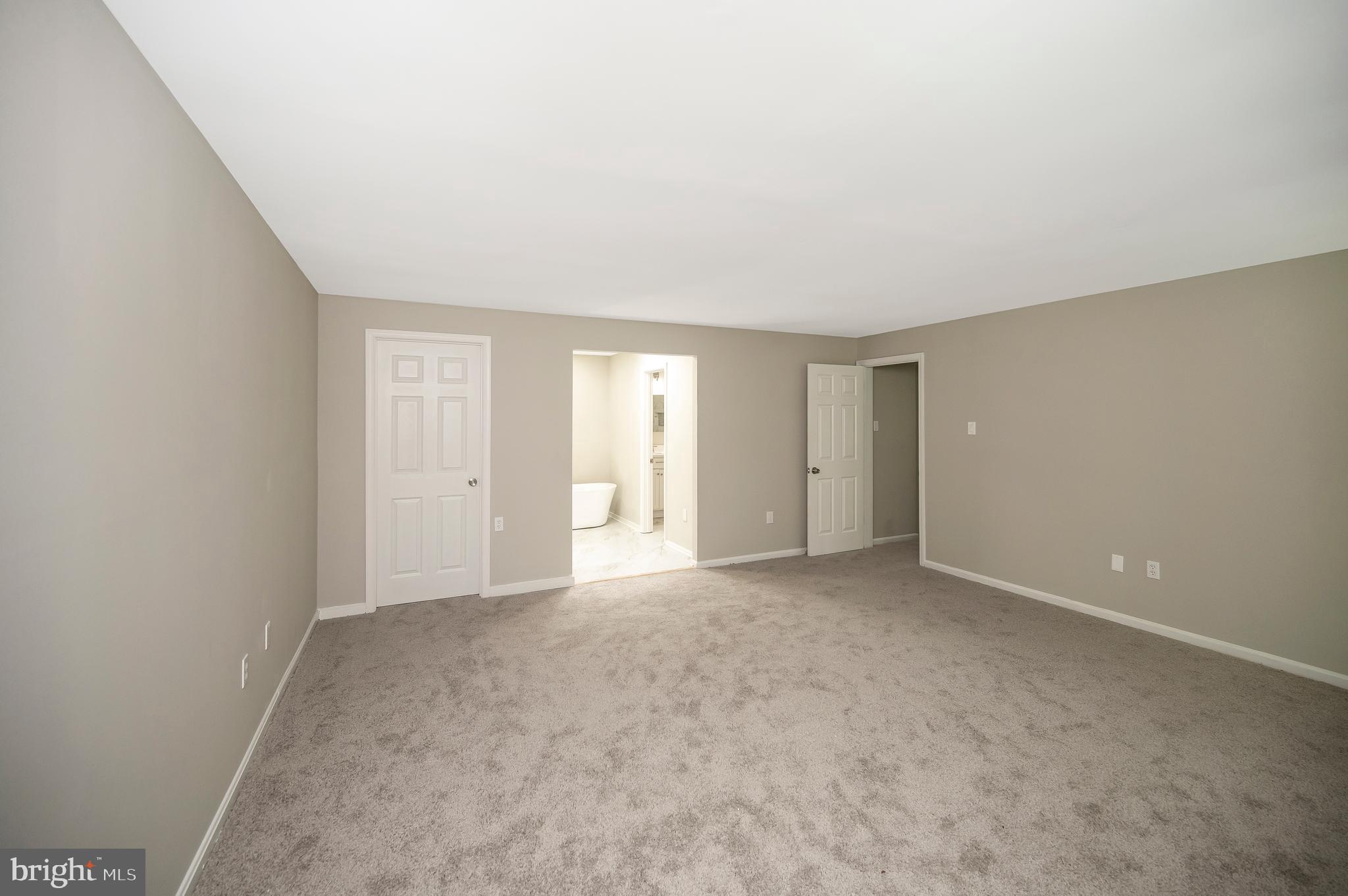 PEPPERMILL EST - Residential