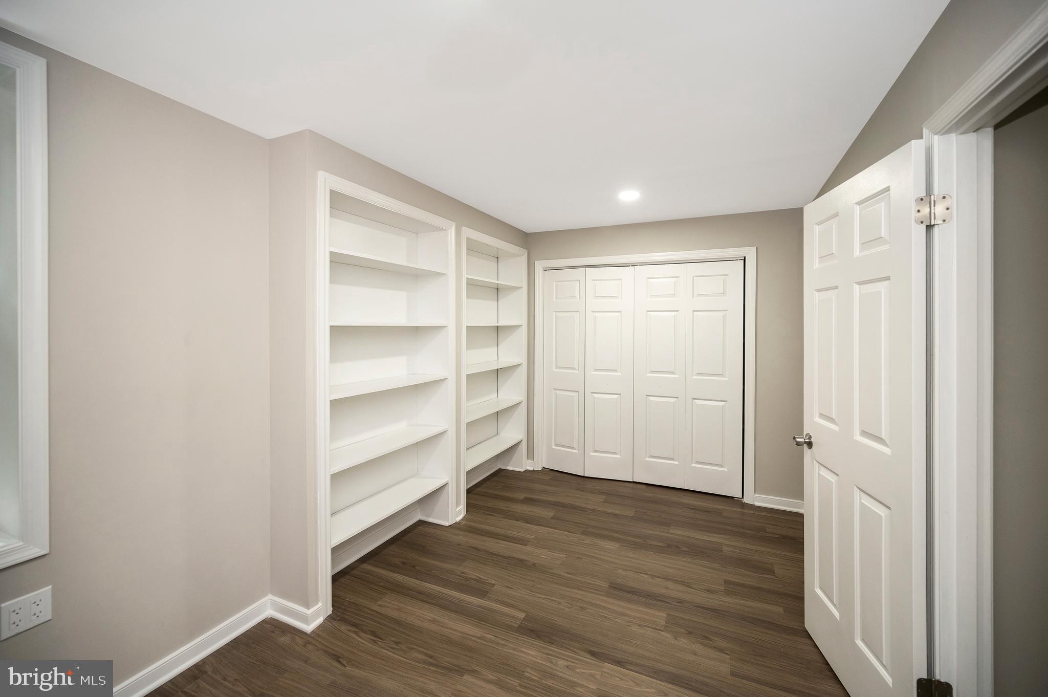 PEPPERMILL EST - Residential