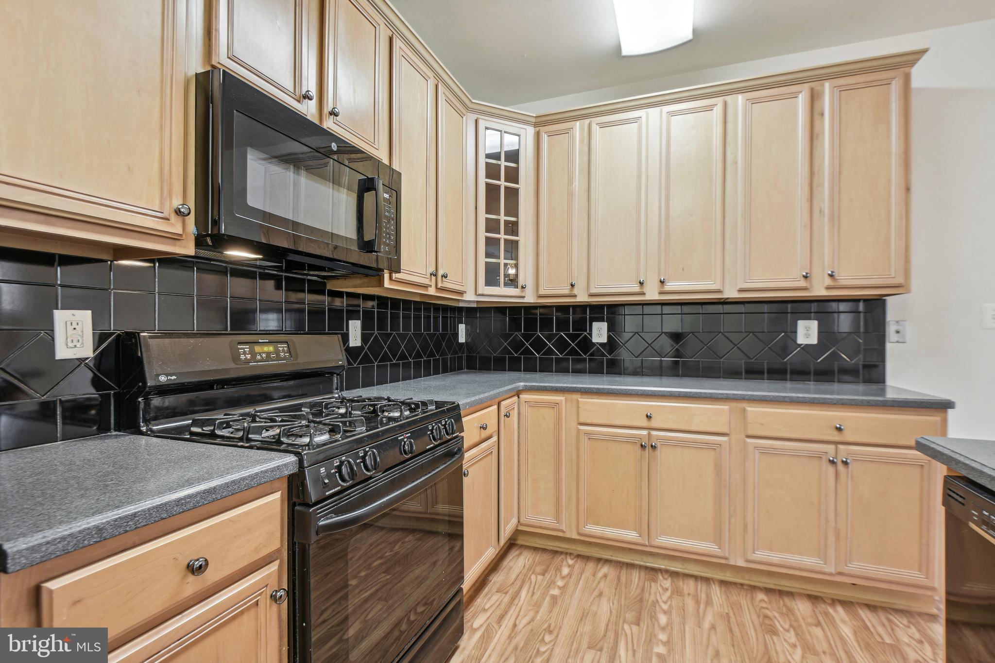 CONDOS AT CAMERON BLVD - Residential