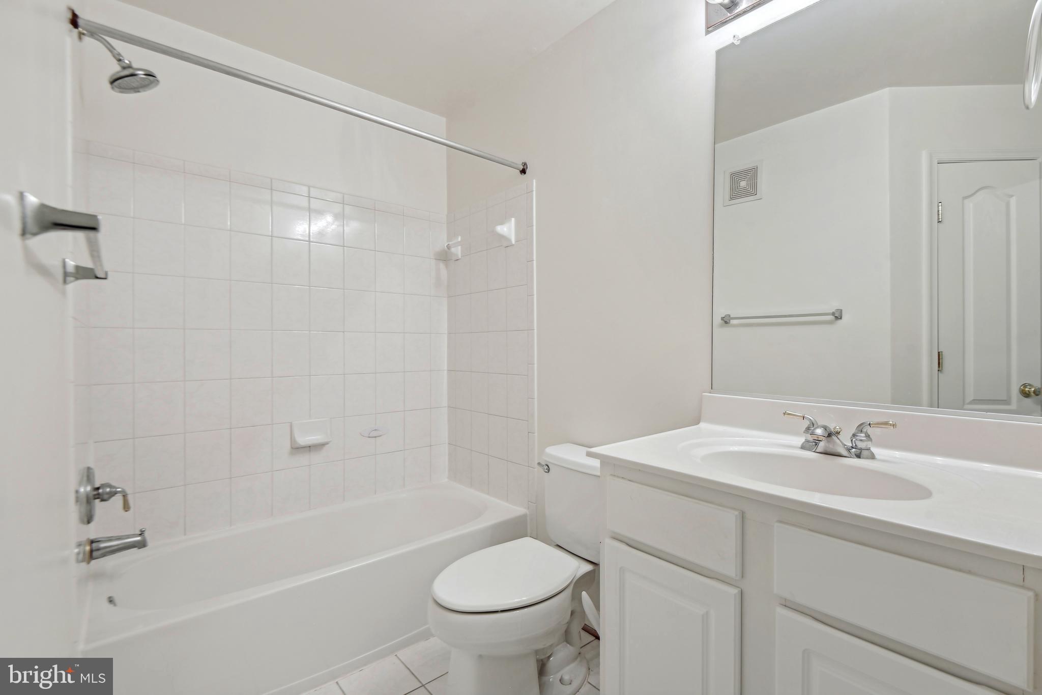 CONDOS AT CAMERON BLVD - Residential