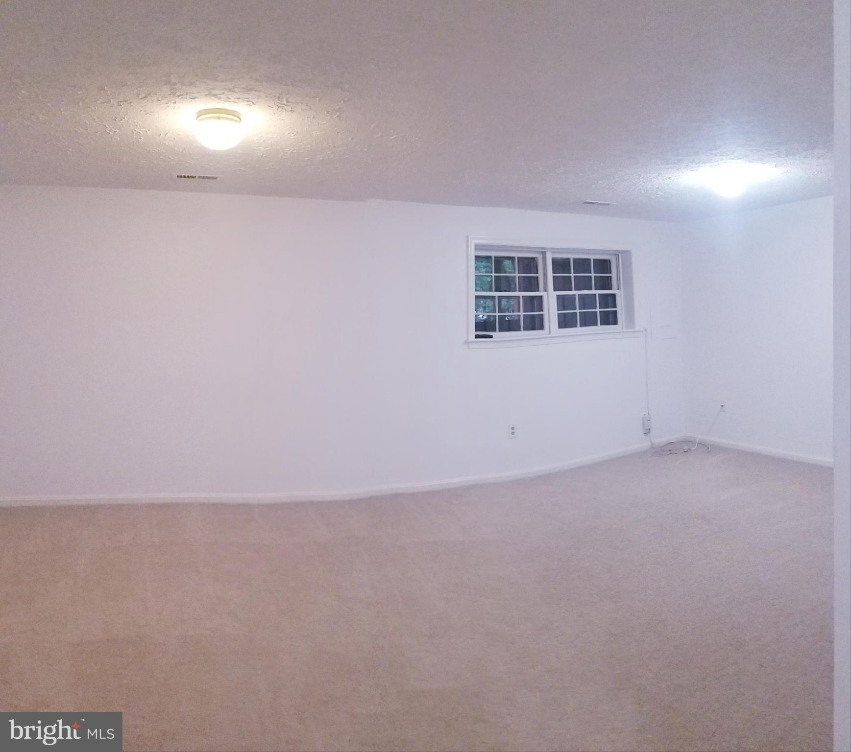 TANGLEWOOD - Residential Lease