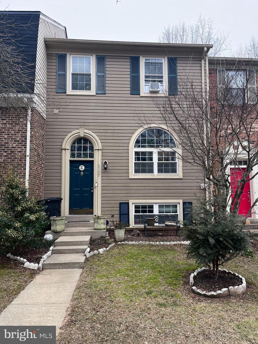 Three level townhouse in Burke! This home has 2 master suits on the top floor with a bathroom in each and another bedroom in the basement. The property features hardwood floors on the main, updated kitchen, walk out basement and deck that backs to woods.
The property will be painted and the carpets replaced before move in.