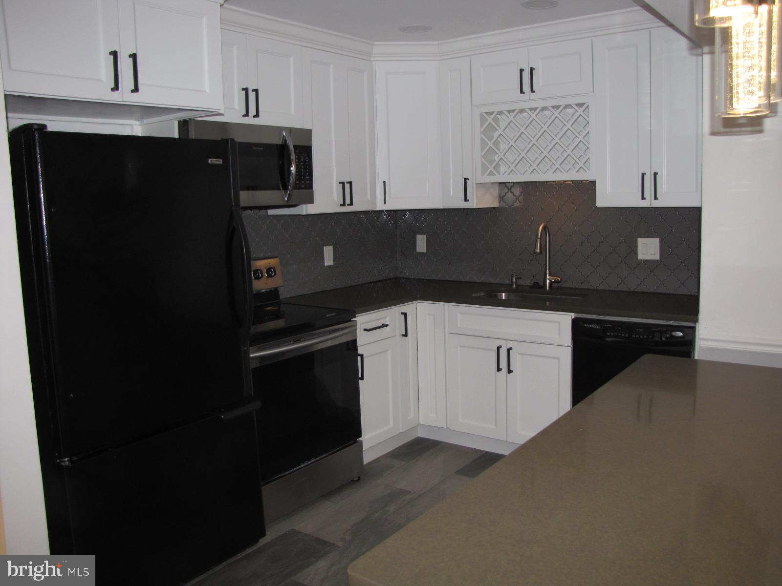 BURKE VILLAGE - Residential Lease