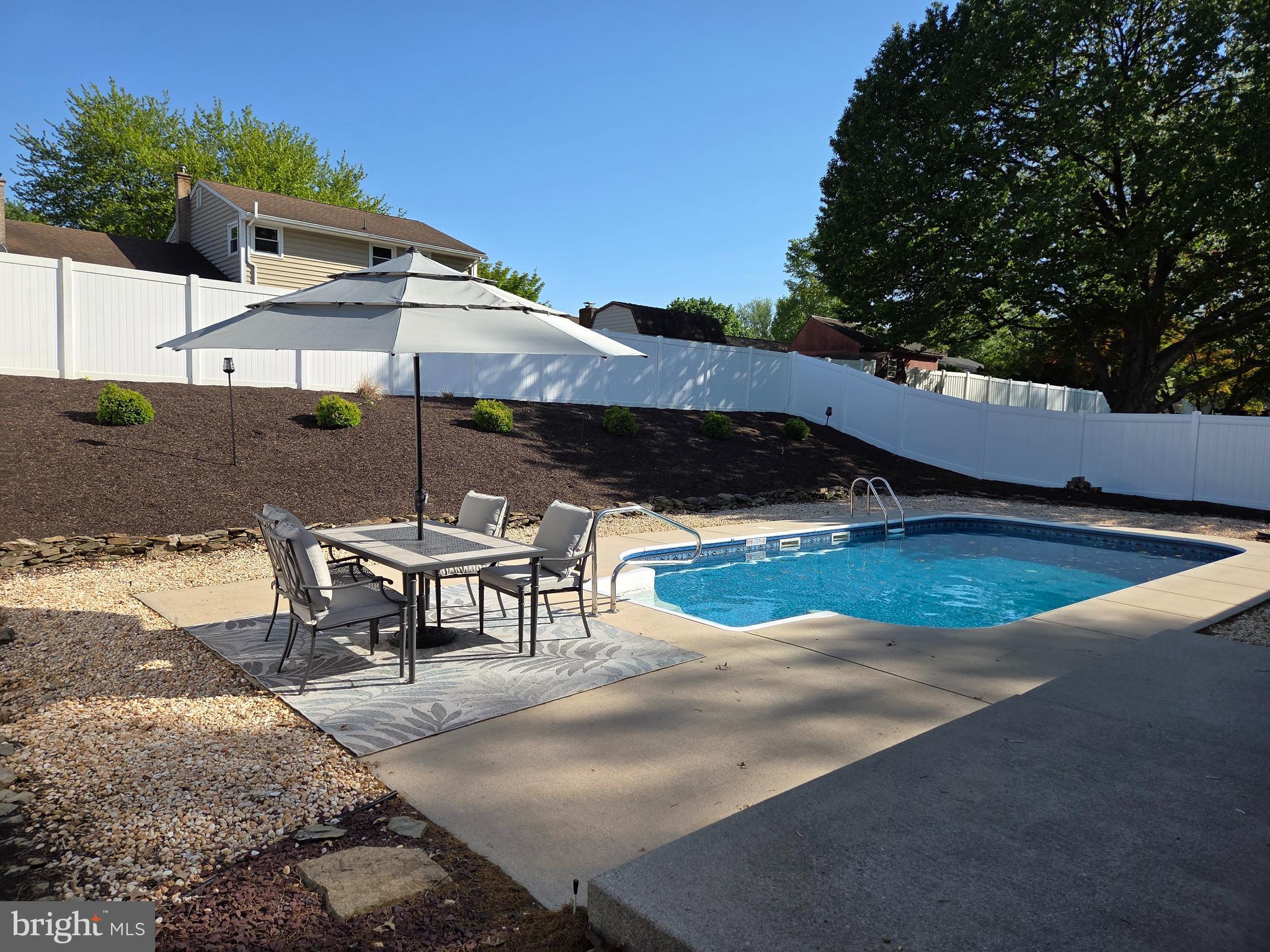 20 SYCAMORE LANE