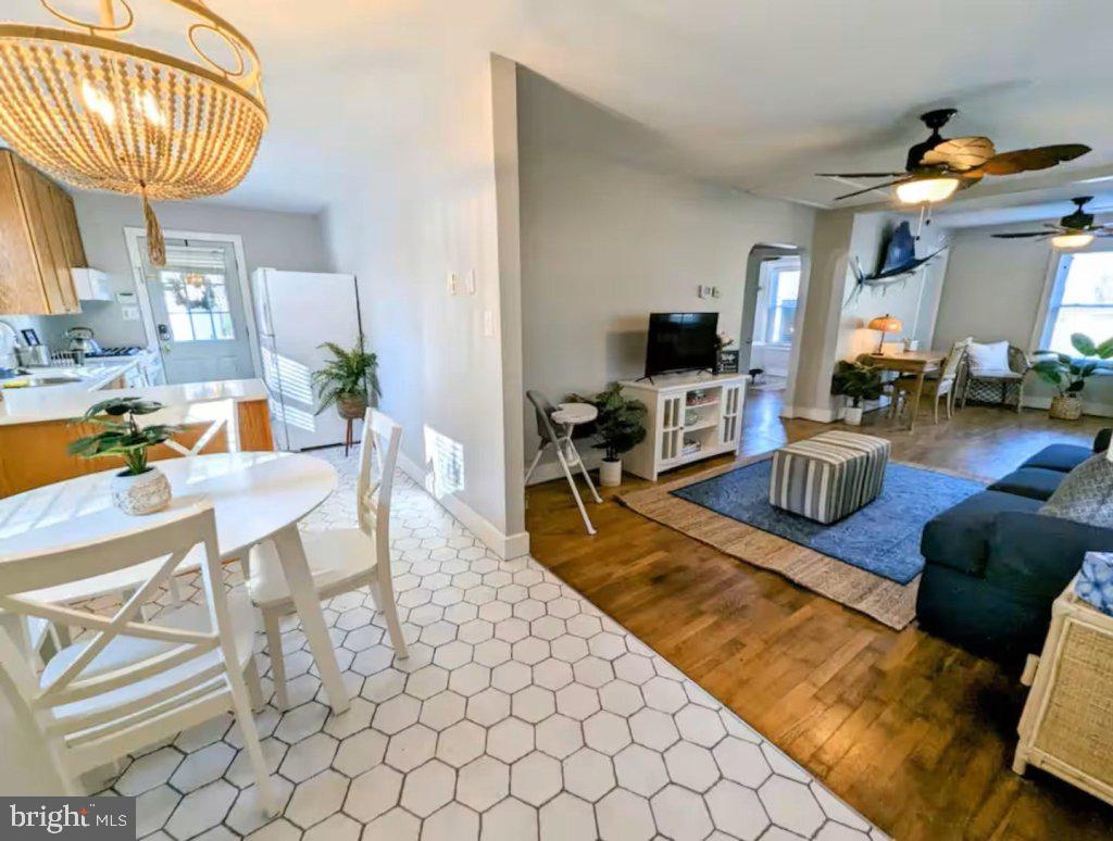 8913 STEPHEN DECATUR HIGHWAY