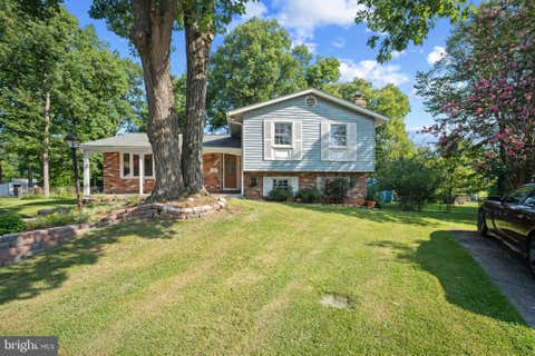 Photo of 7400 Fenwood Court, MANASSAS, VA 20109 (MLS # VAPW2124506)