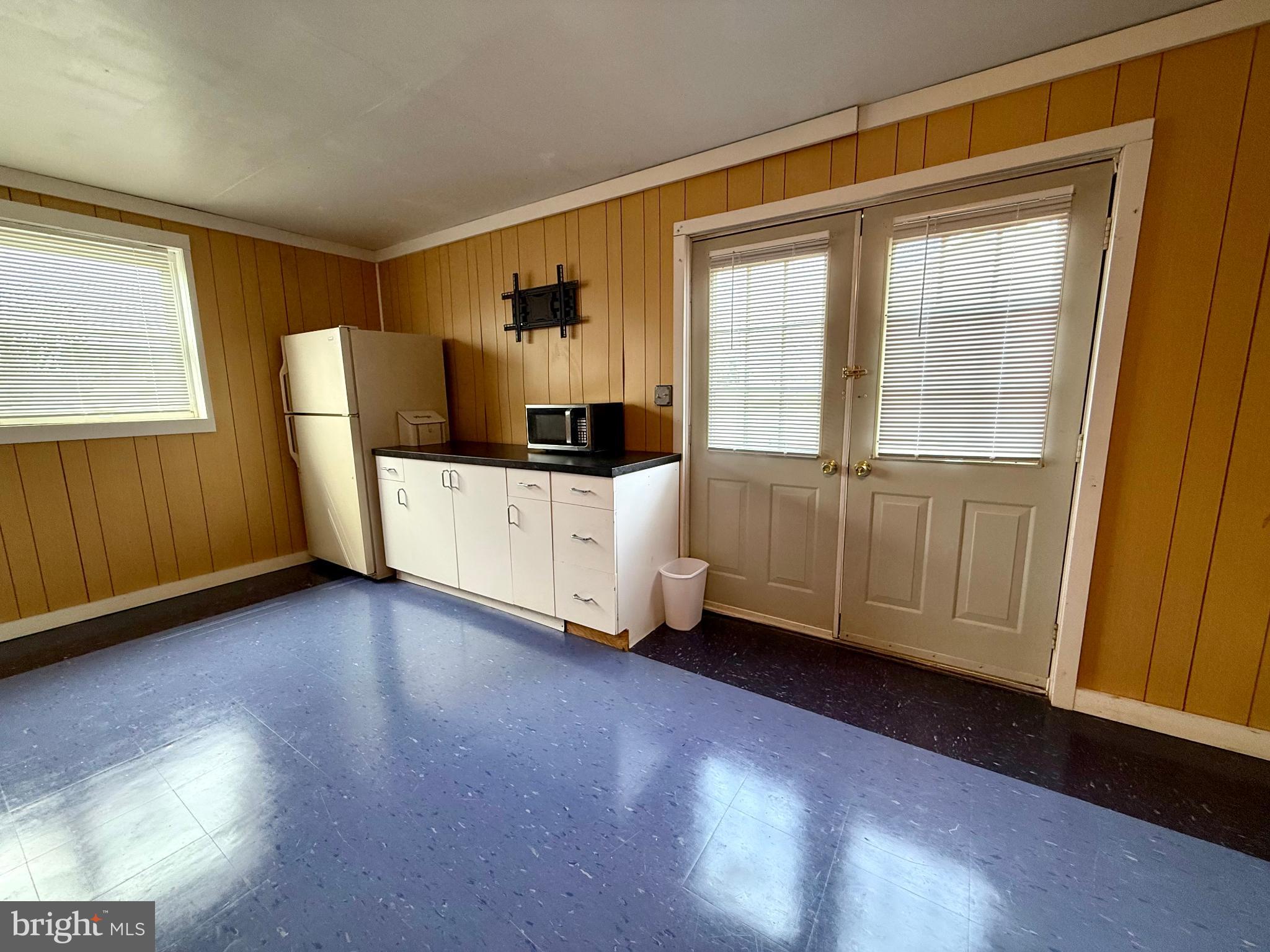 CRESTWOOD KNOLLS PH 3 - Residential