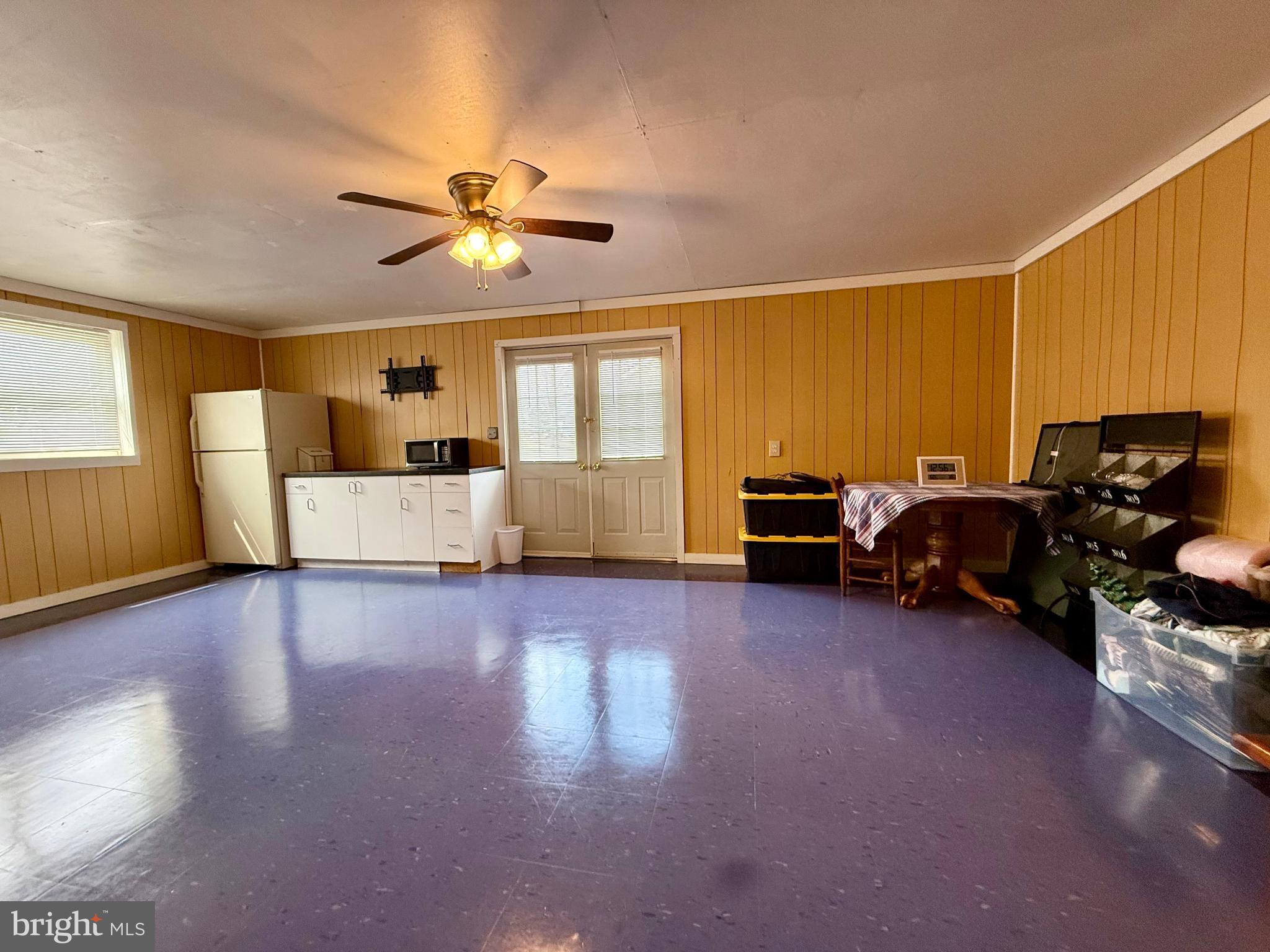 CRESTWOOD KNOLLS PH 3 - Residential