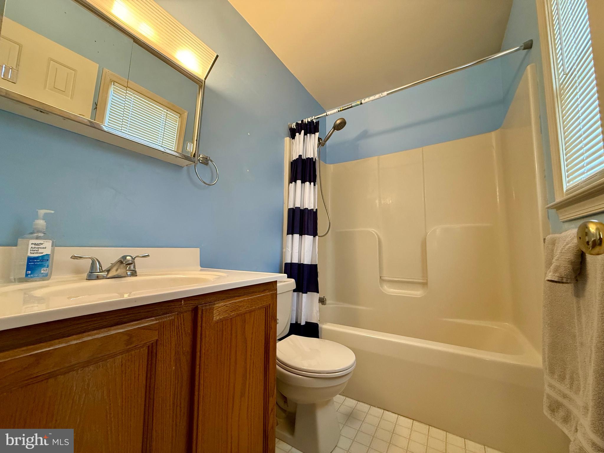 CRESTWOOD KNOLLS PH 3 - Residential