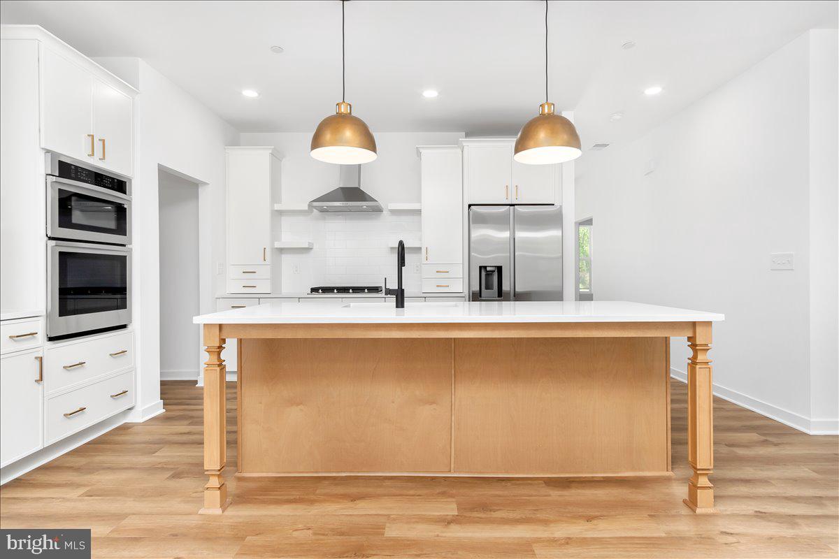 EASTON - Residential
