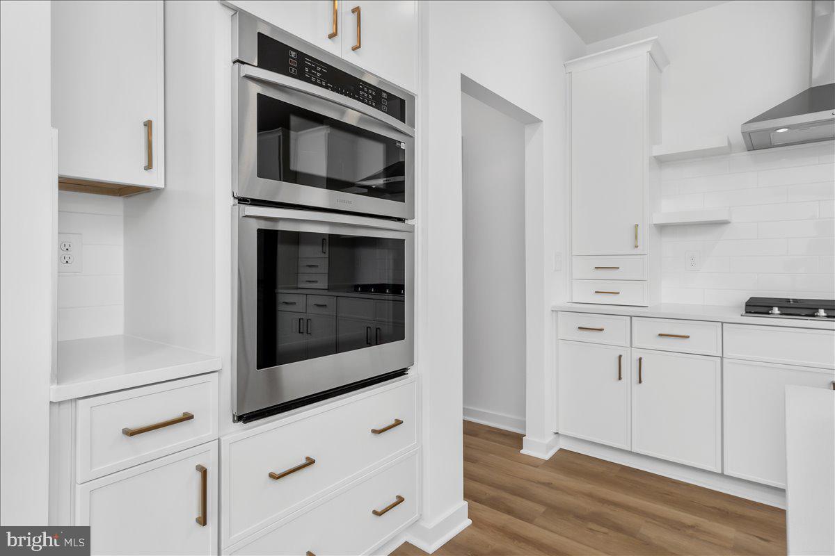 EASTON - Residential