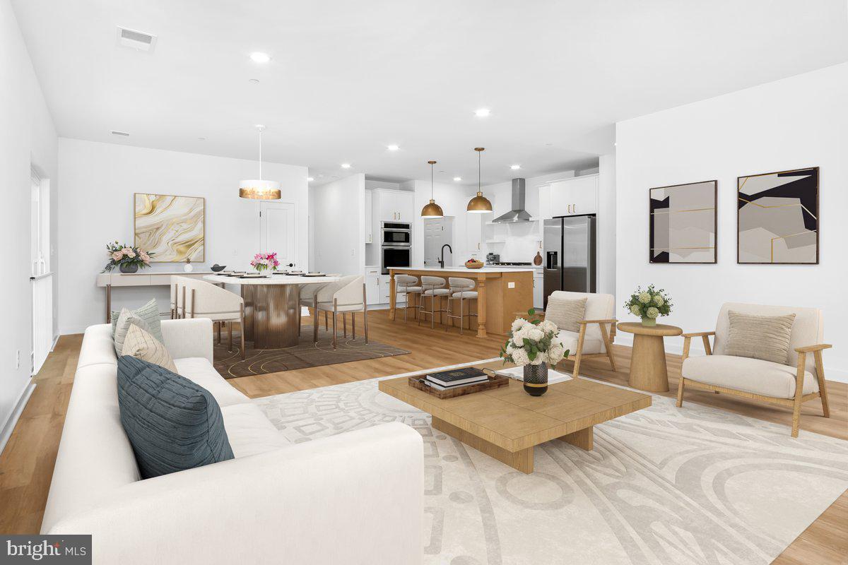 EASTON - Residential