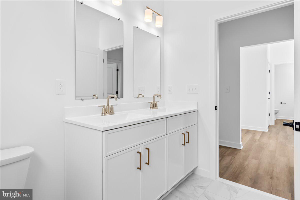EASTON - Residential
