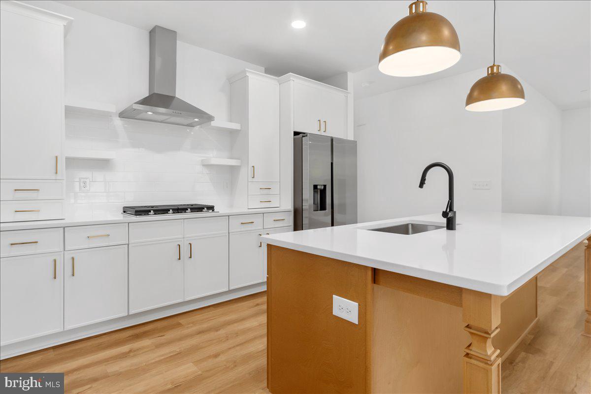 EASTON - Residential