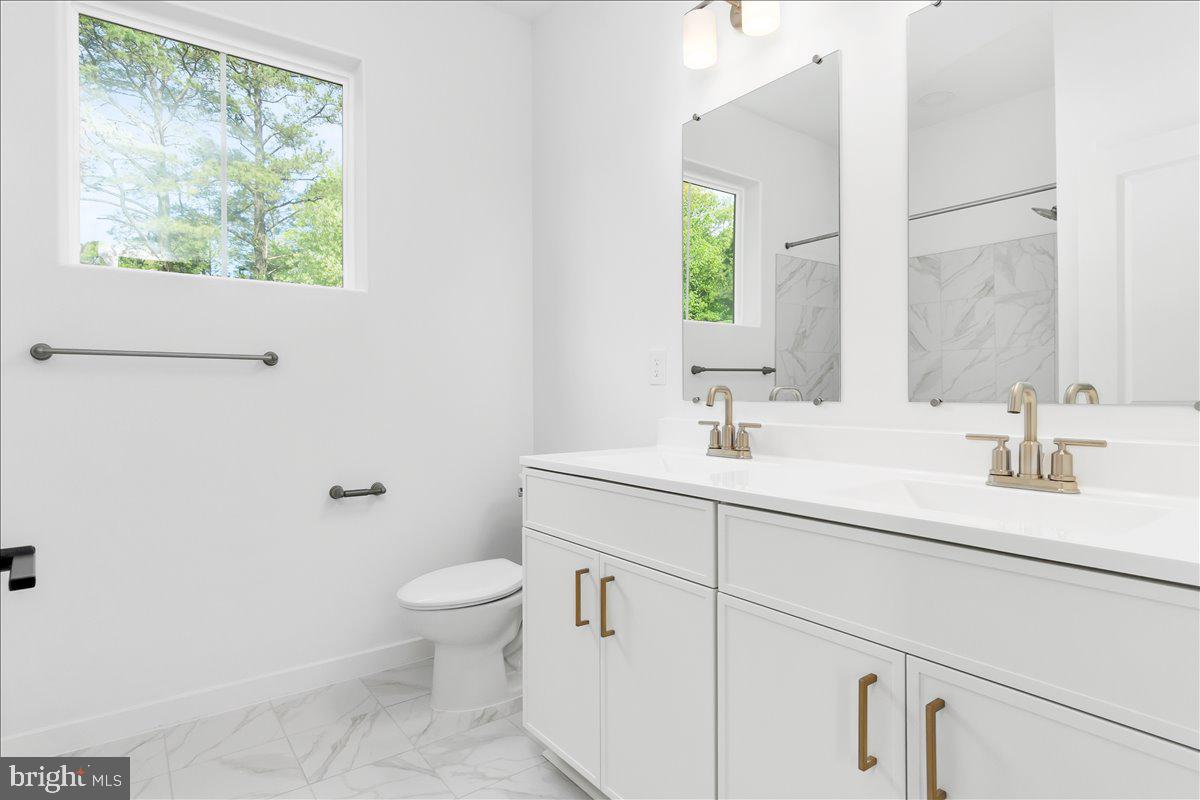 EASTON - Residential