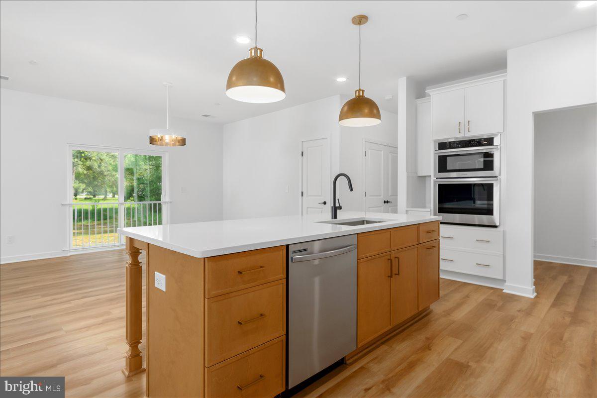 EASTON - Residential