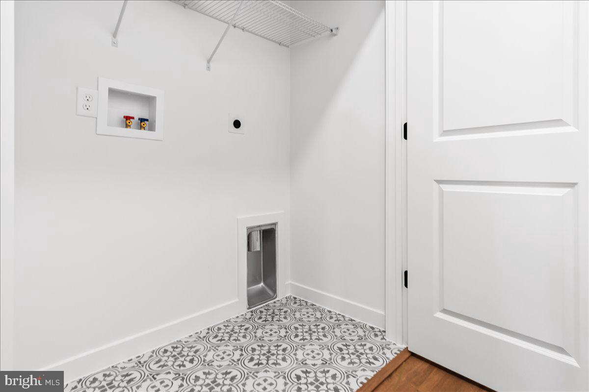 EASTON - Residential