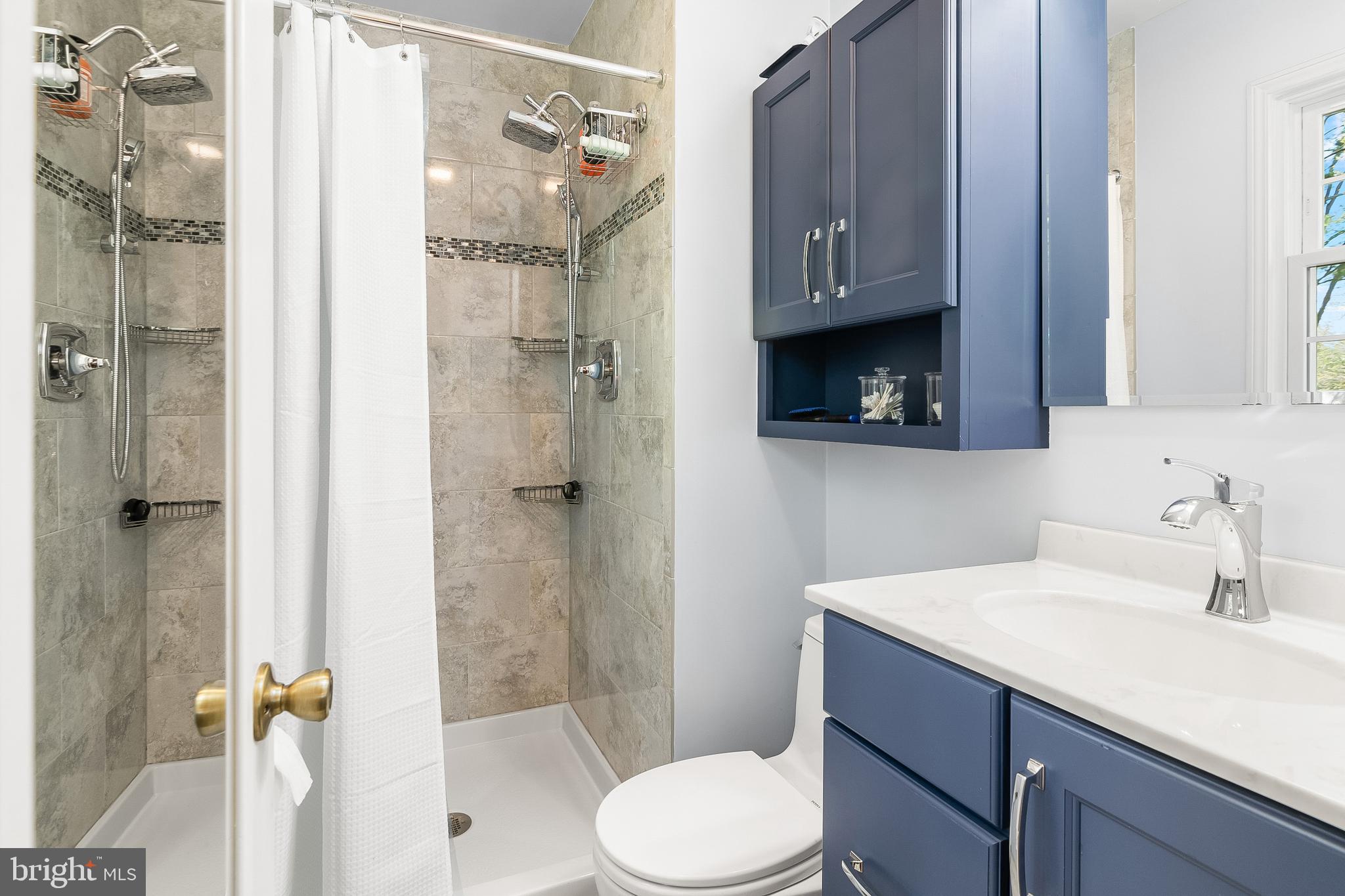 CLINTON ACRES - Residential