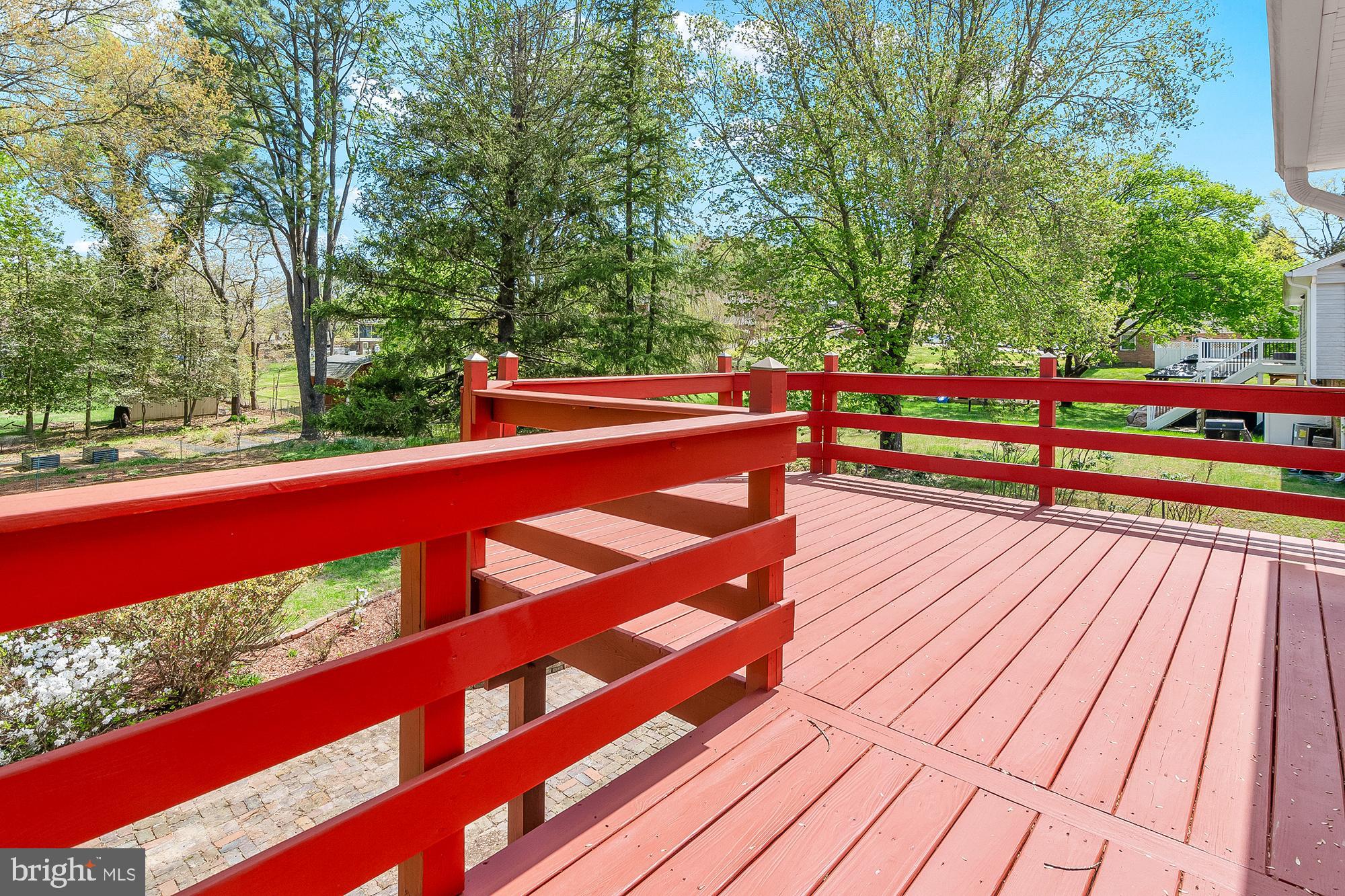 CLINTON ACRES - Residential