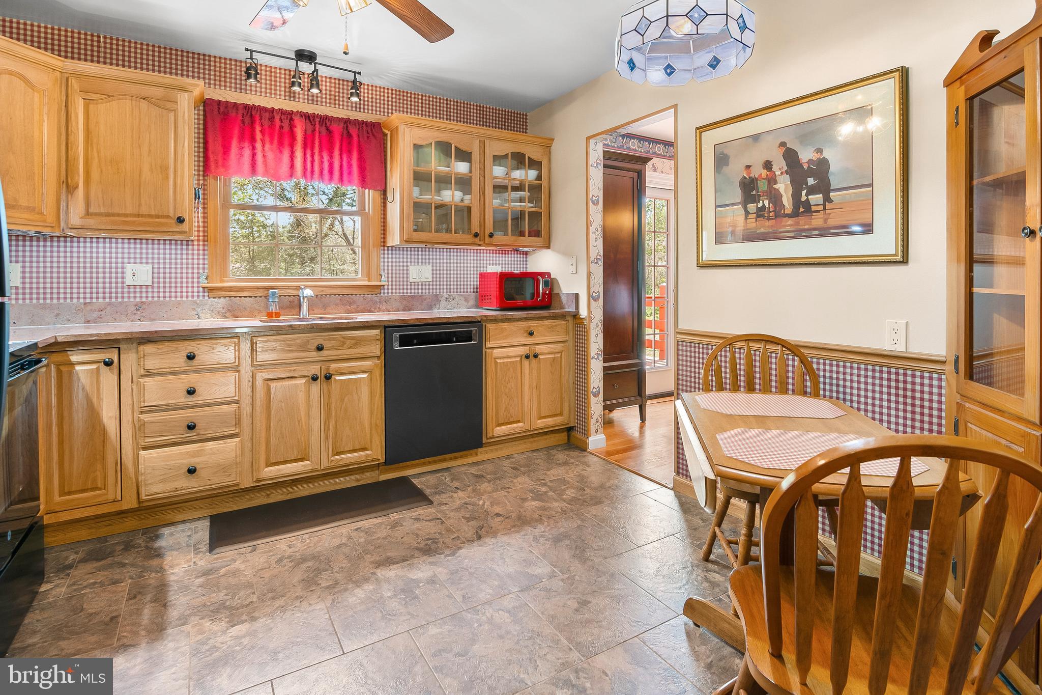 CLINTON ACRES - Residential