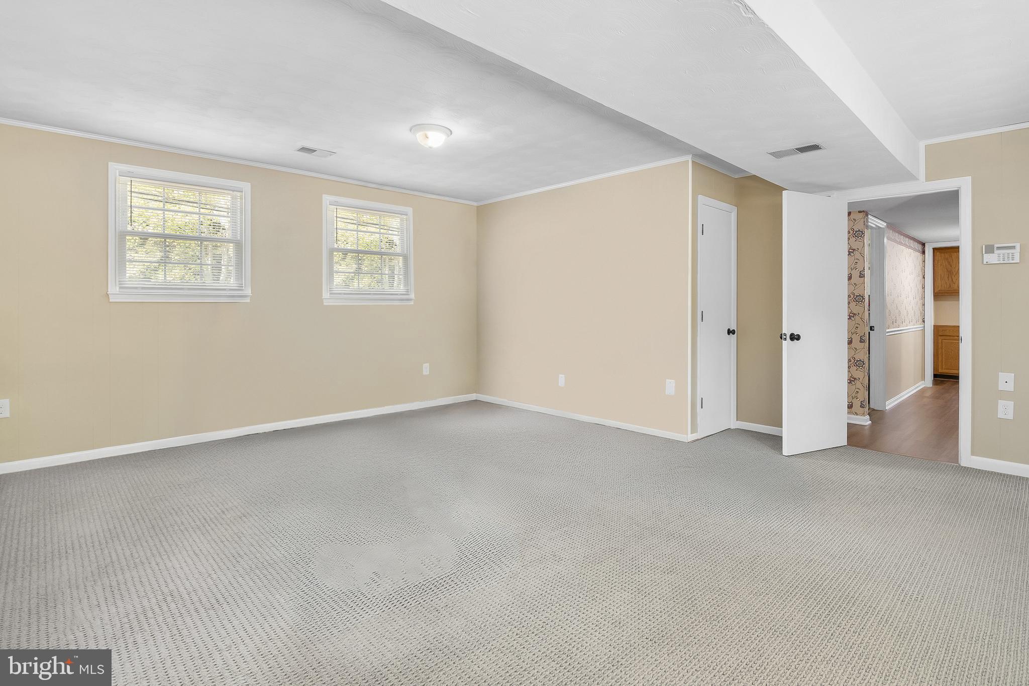 CLINTON ACRES - Residential