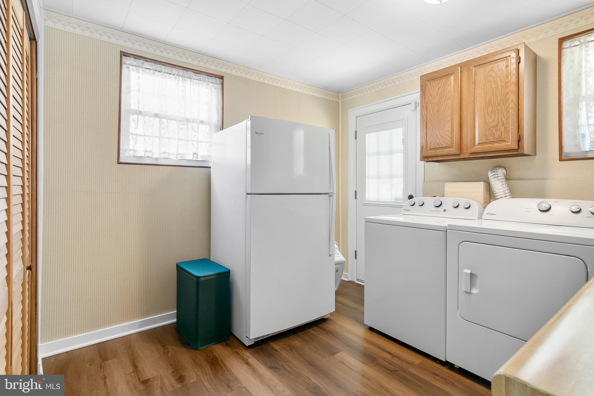 CLINTON ACRES - Residential