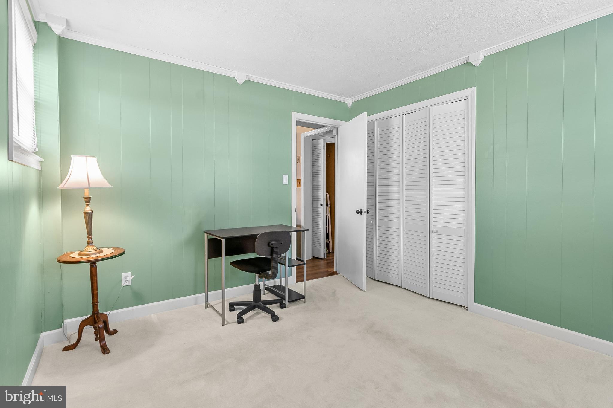 CLINTON ACRES - Residential