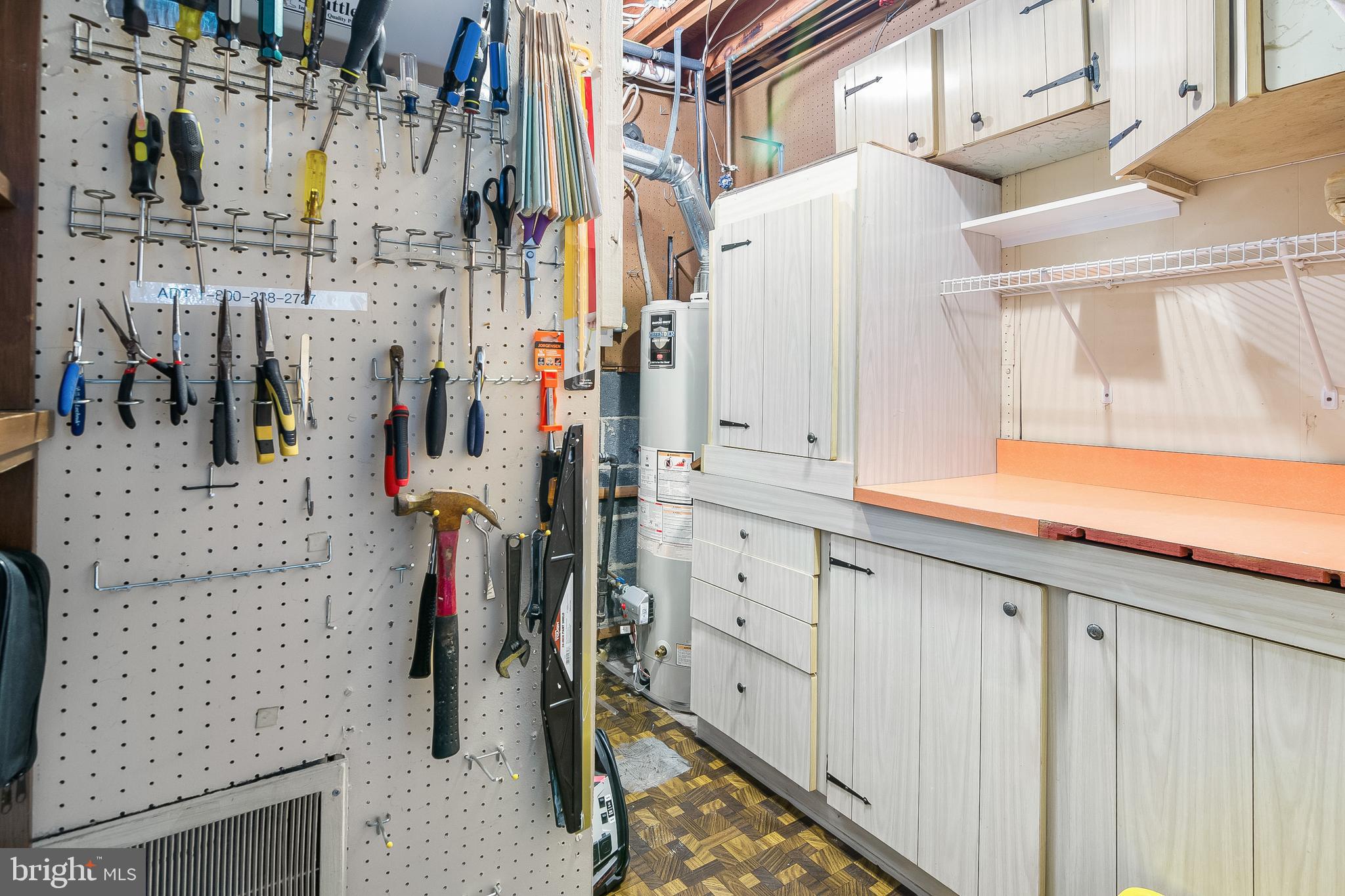 CLINTON ACRES - Residential