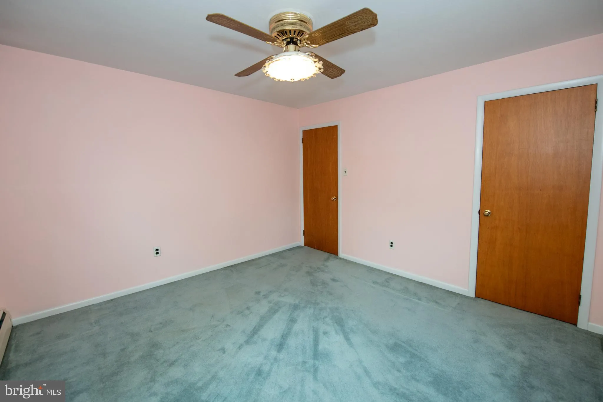 Hatfield, Pennsylvania 19440, United States, 3 Bedrooms Bedrooms, ,2 BathroomsBathrooms,Residential,Pending,189206