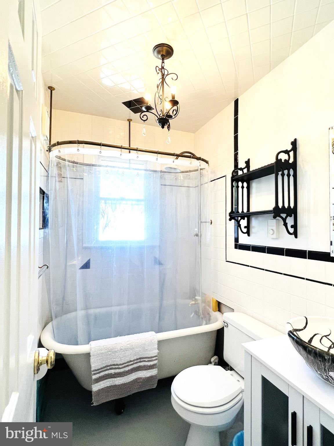 THE POINT - Residential Lease