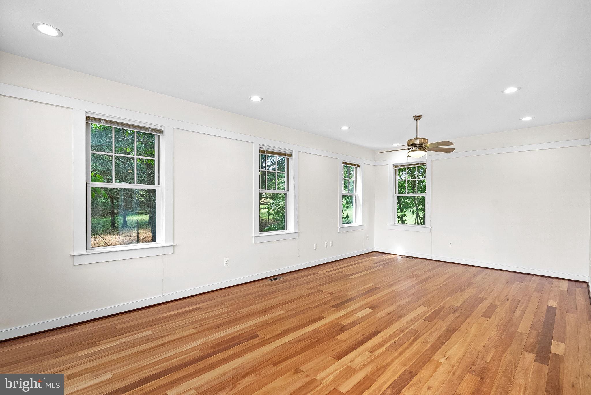 ECOVILLAGE - Residential