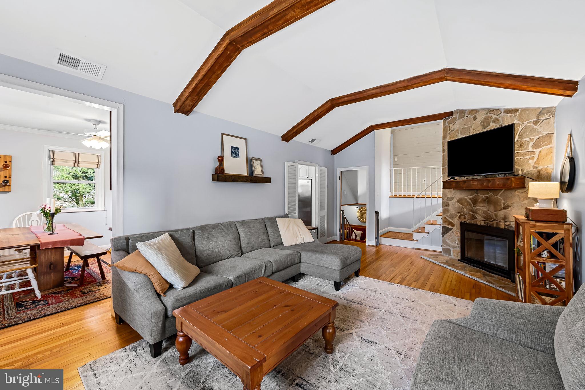 GLENDALE - Residential