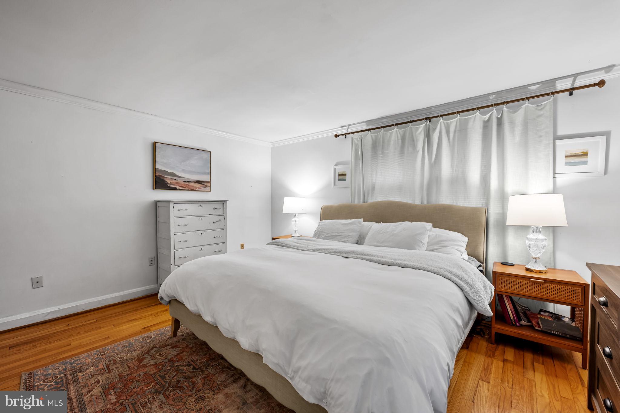 GLENDALE - Residential